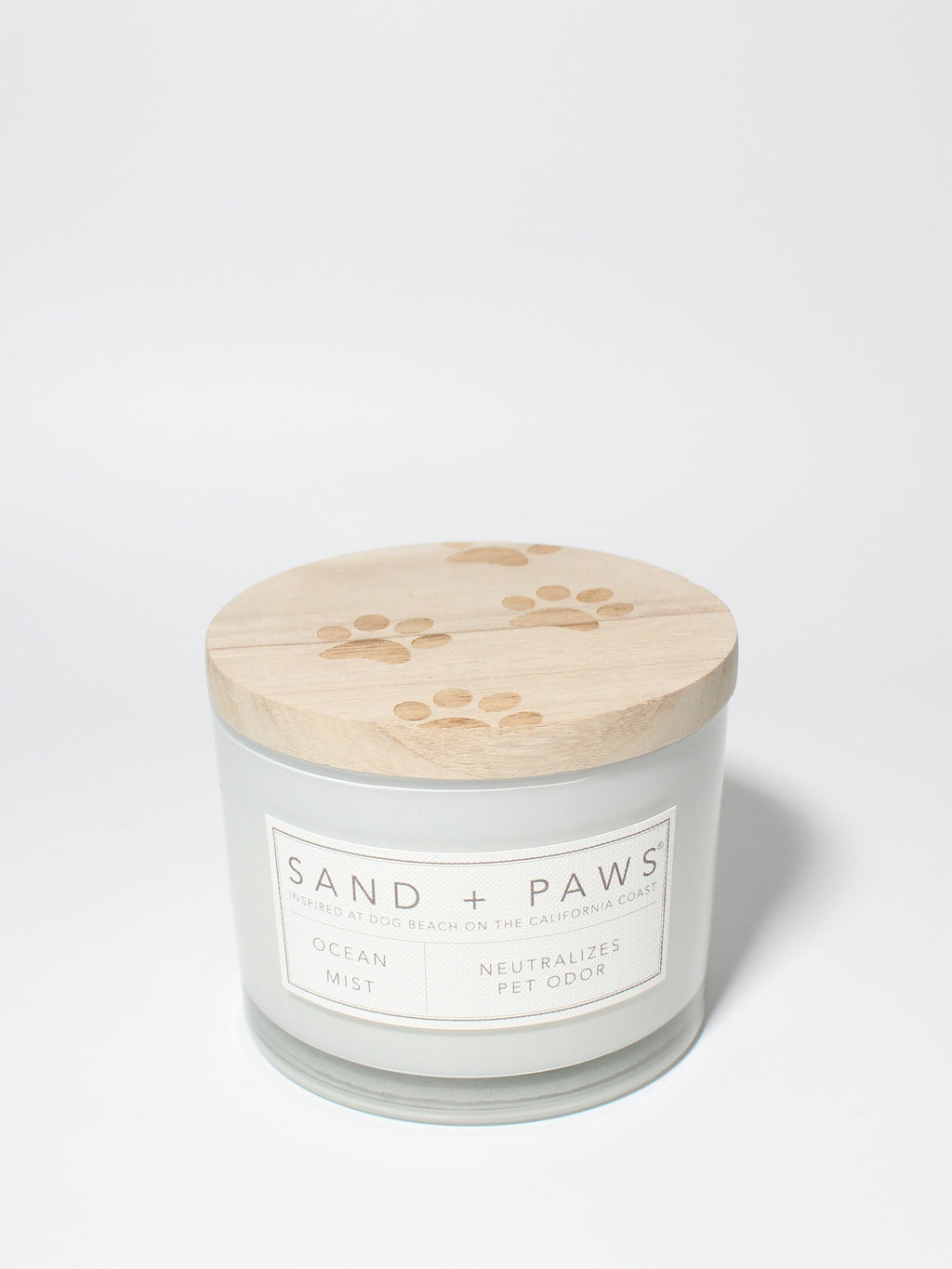 Sand + Paws Ocean Mist 12 oz refreshing scented candle