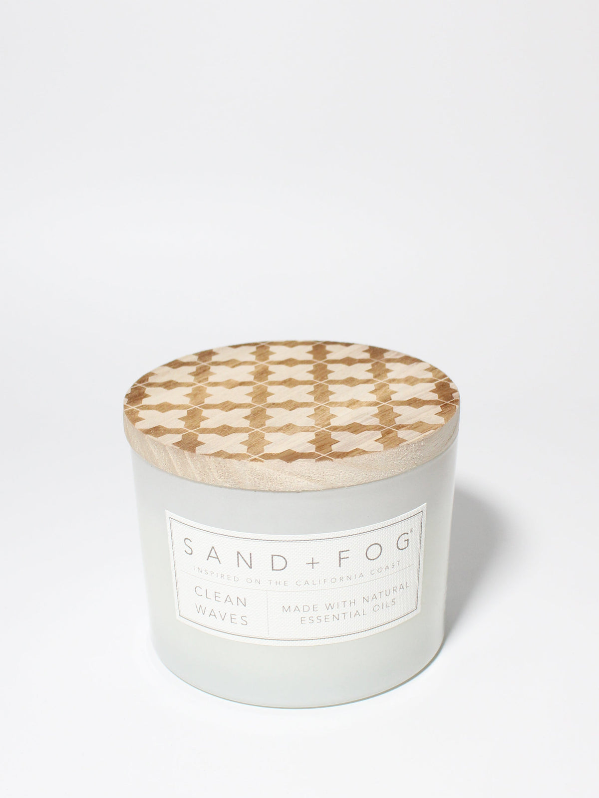 Clean Waves 12 oz refreshing scented candle