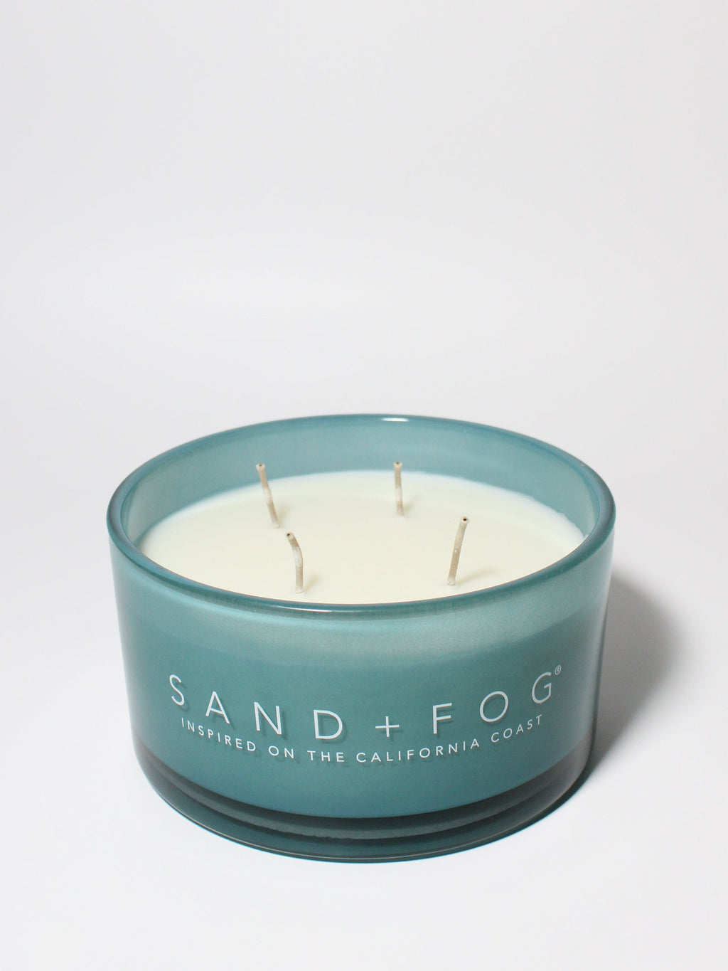 California Beach House 23 oz cozy scented candle