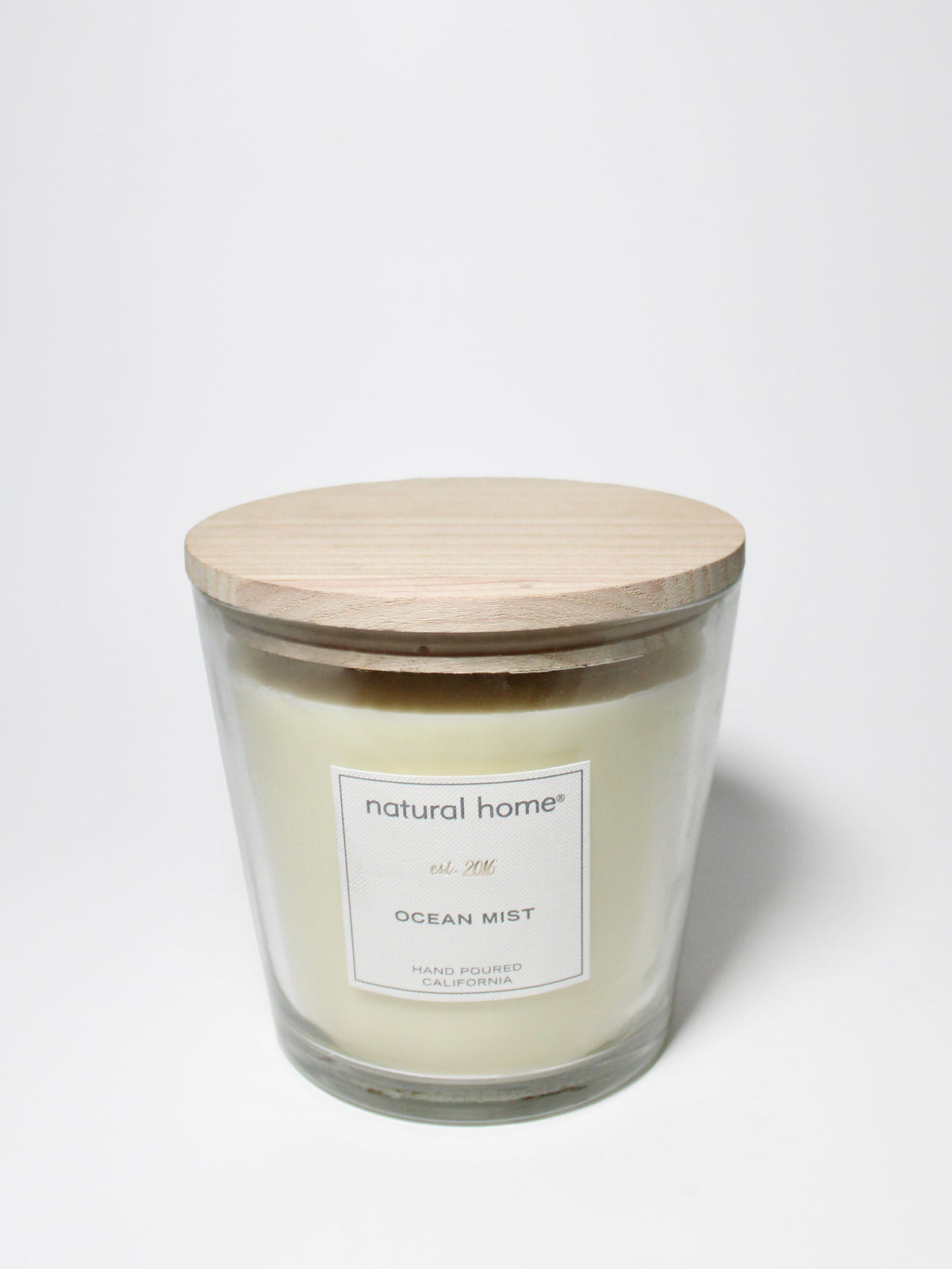 Ocean Mist Natural Home 31 oz refreshing scented candle