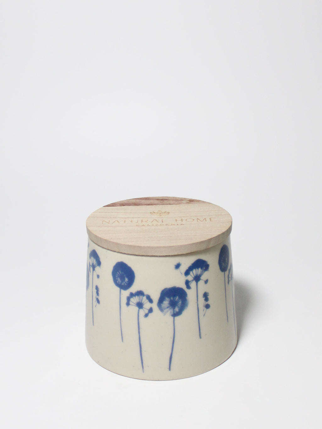 Ocean & Sea Salt Natural Home 7 oz refreshing scented candle