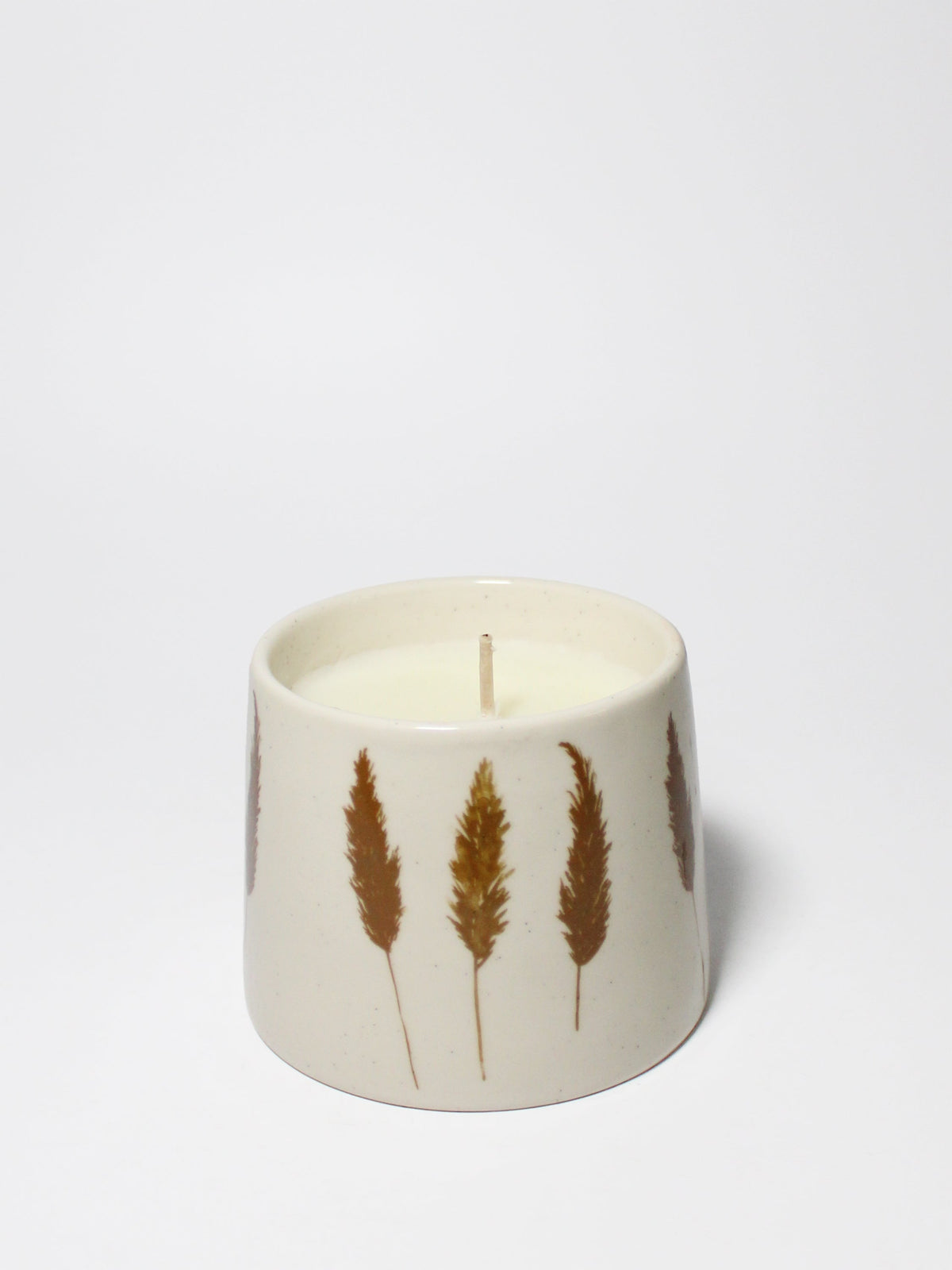 Amber & Fig Natural Home 7 oz cozy scented candle