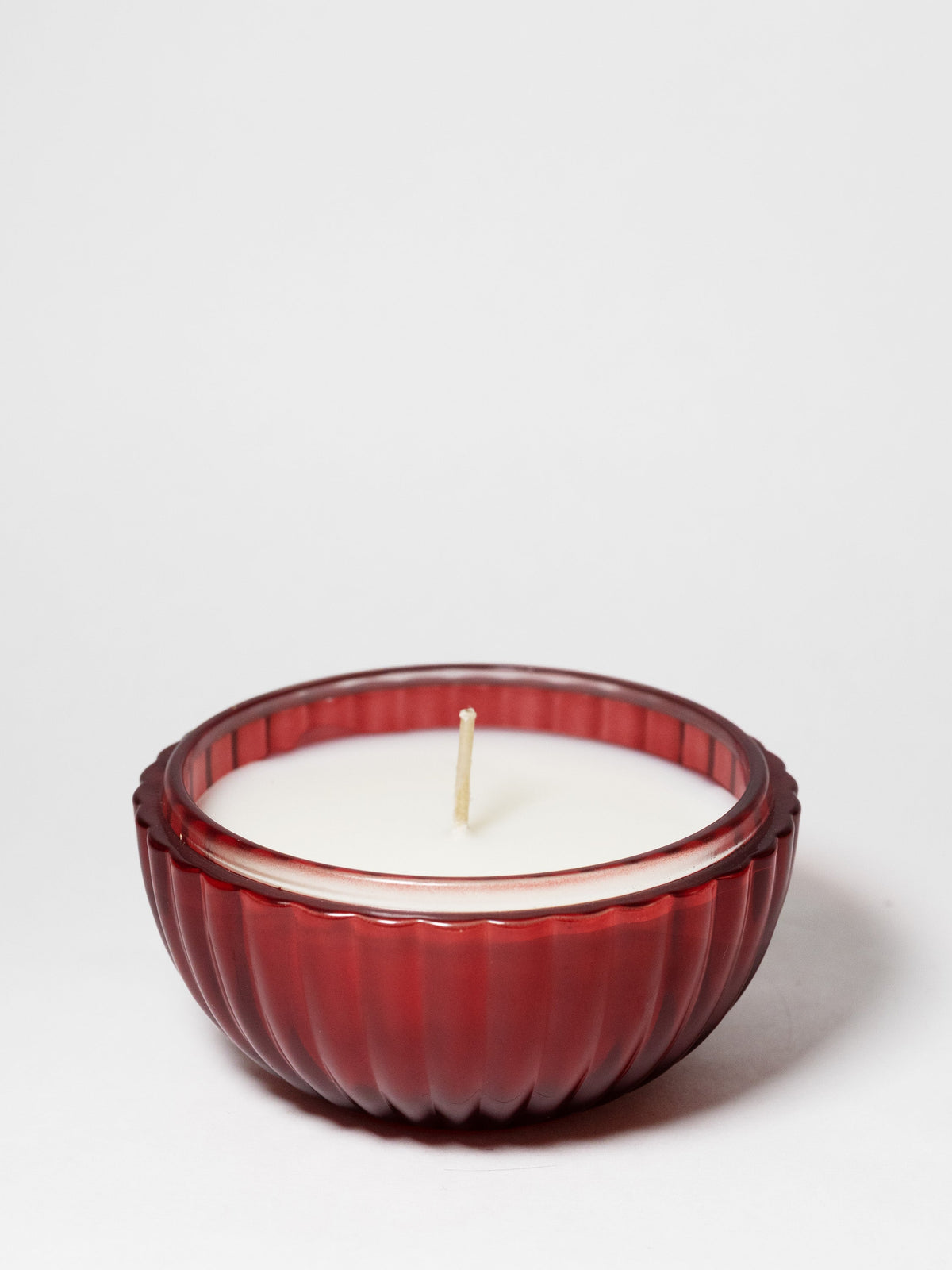 Cinnamon Noel 6 oz warm scented candle