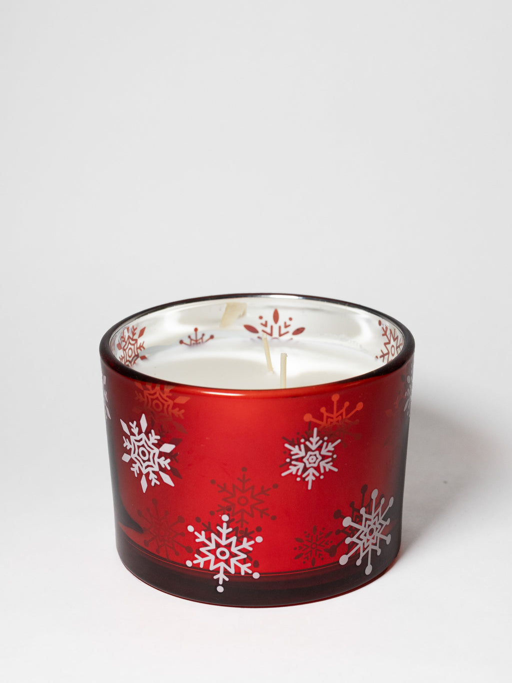 Winter Pine 12 oz cozy scented candle