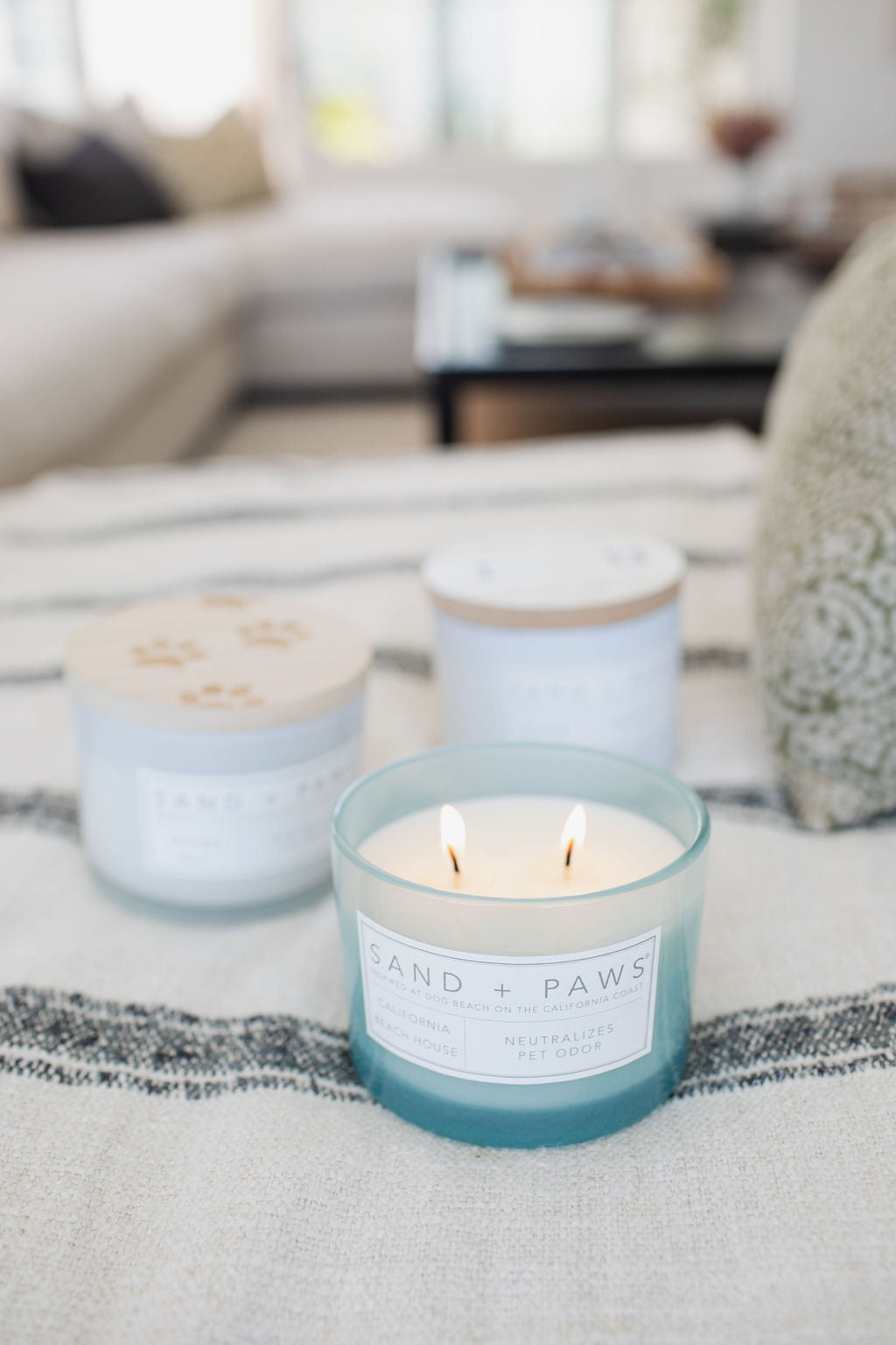 Sand + Paws California Beach House 12 oz refreshing scented candle