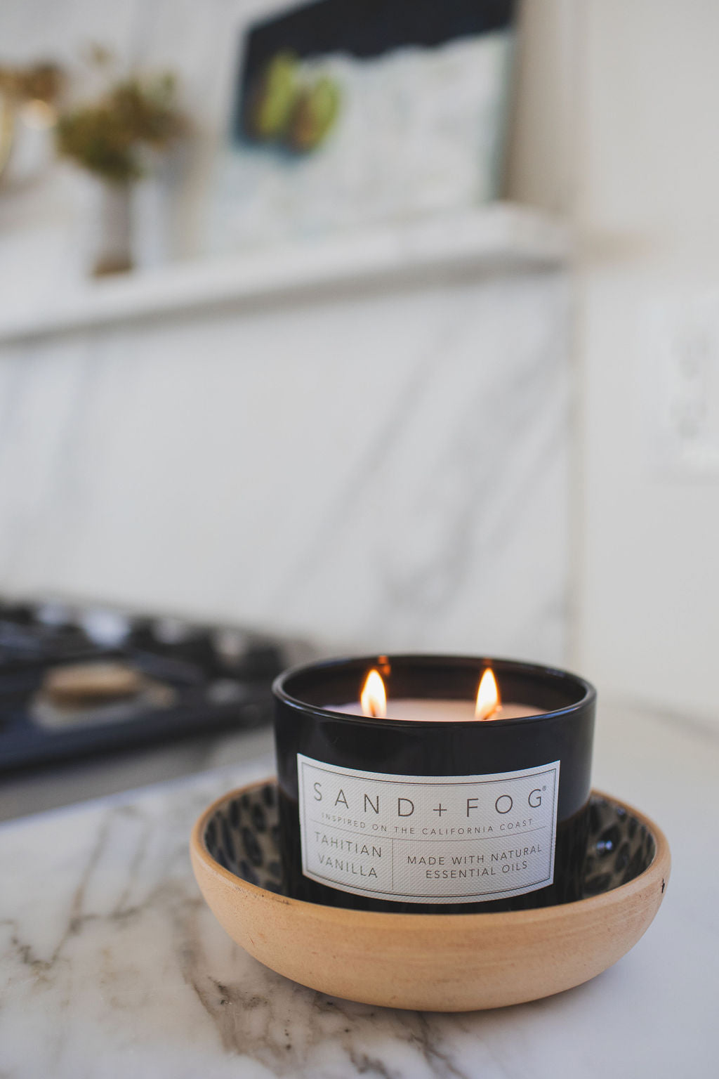 Tahitian Vanilla 12 oz cozy scented candle