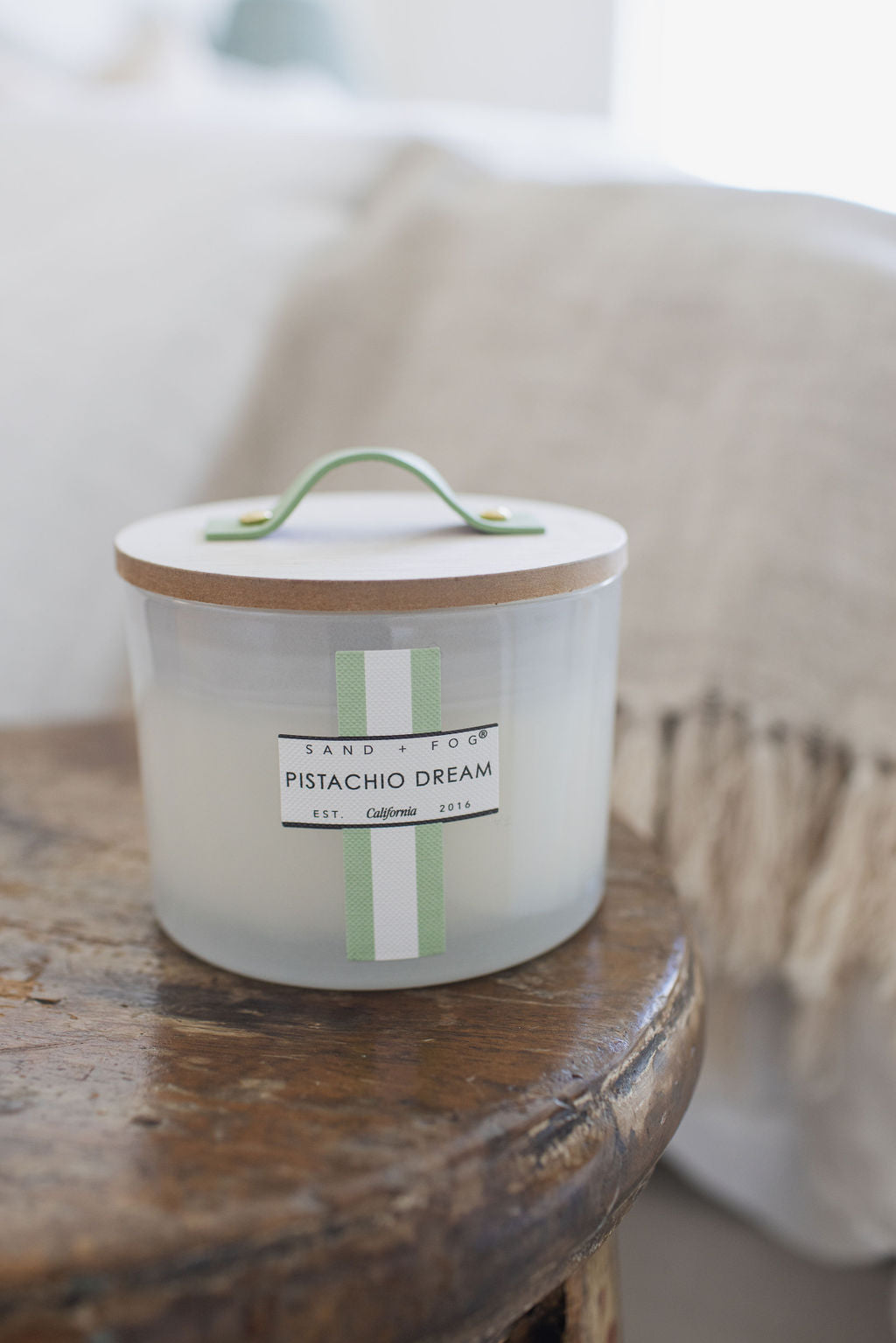 Pistachio Dream 12 oz cozy scented candle
