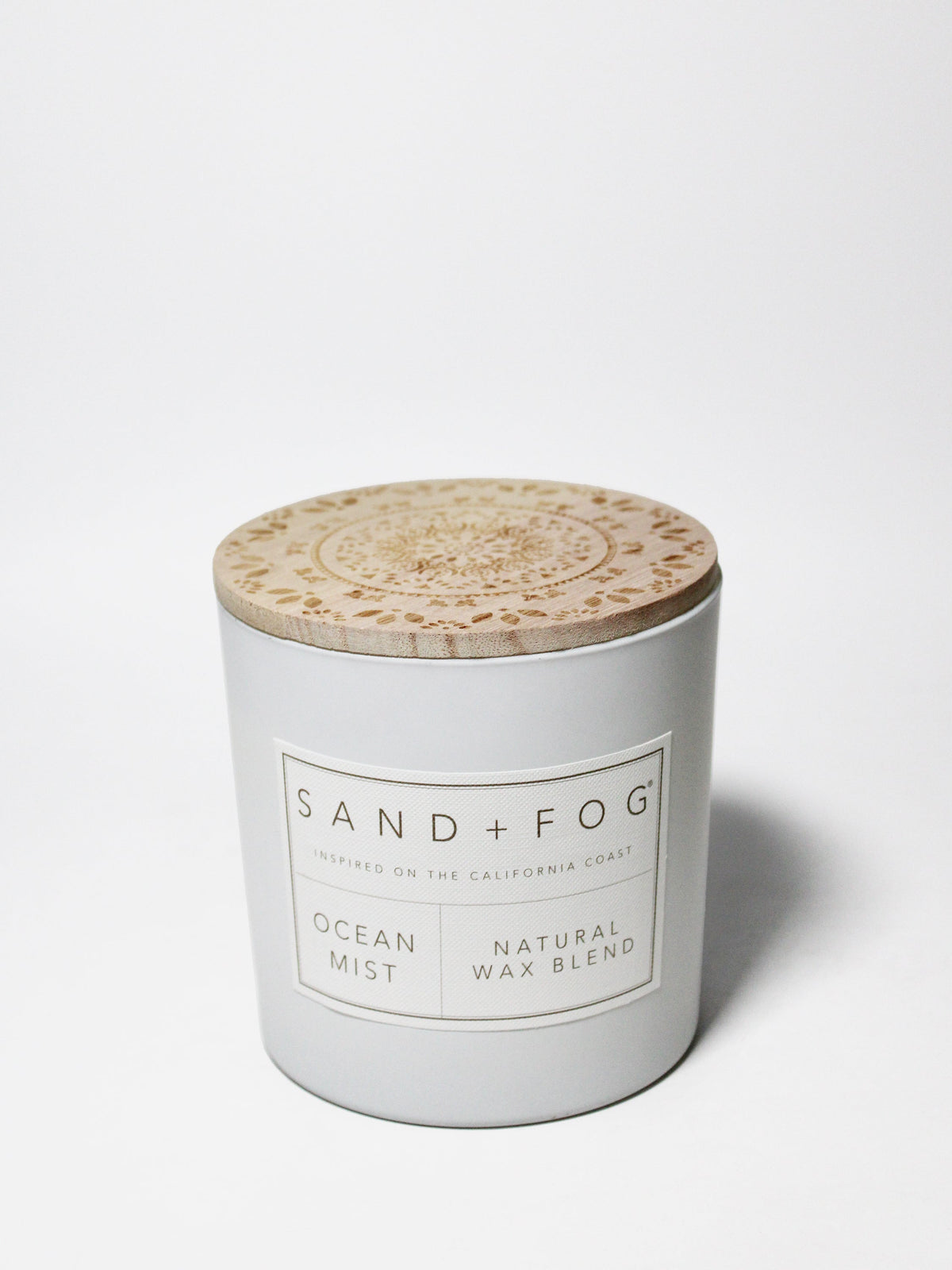 Ocean Mist 21 oz refreshing scented candle