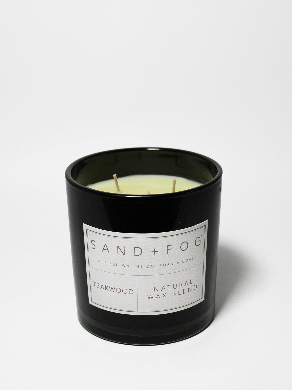 Teakwood 21 oz cozy scented candle