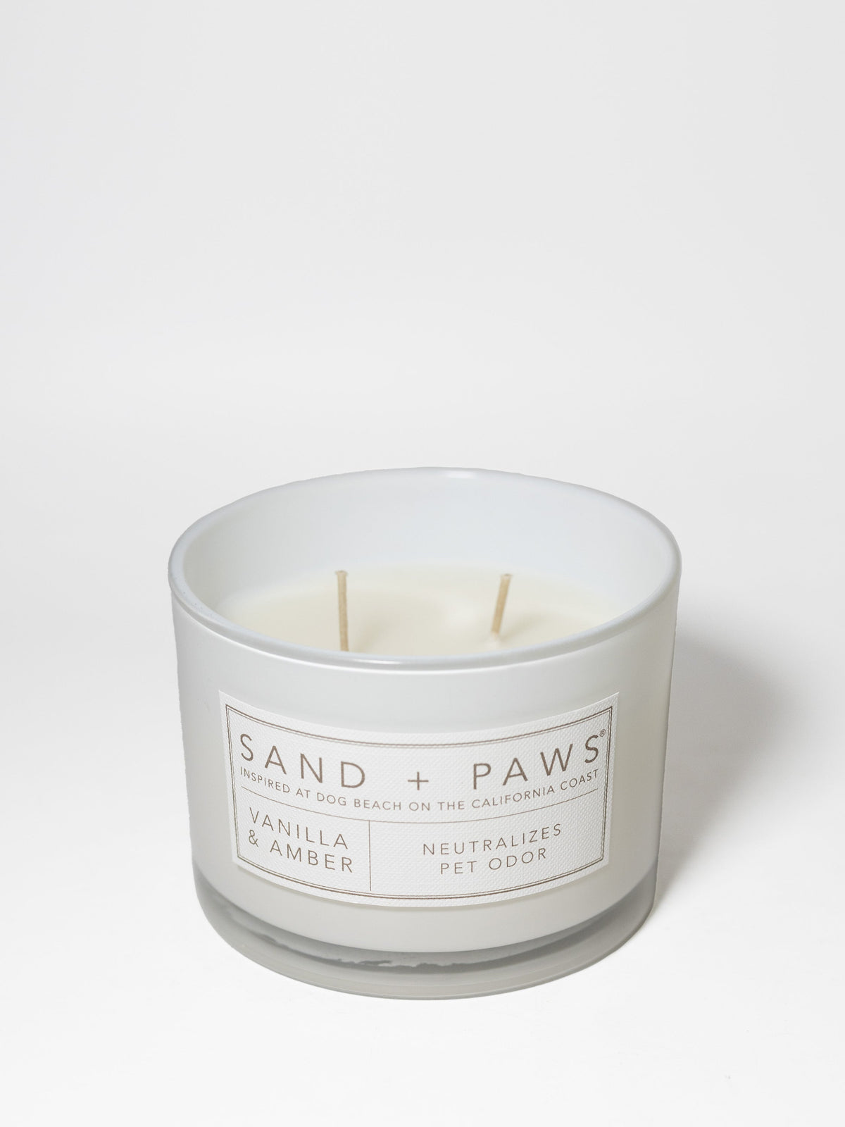 Sand + Paws Vanilla & Amber 12 oz cozy scented candle