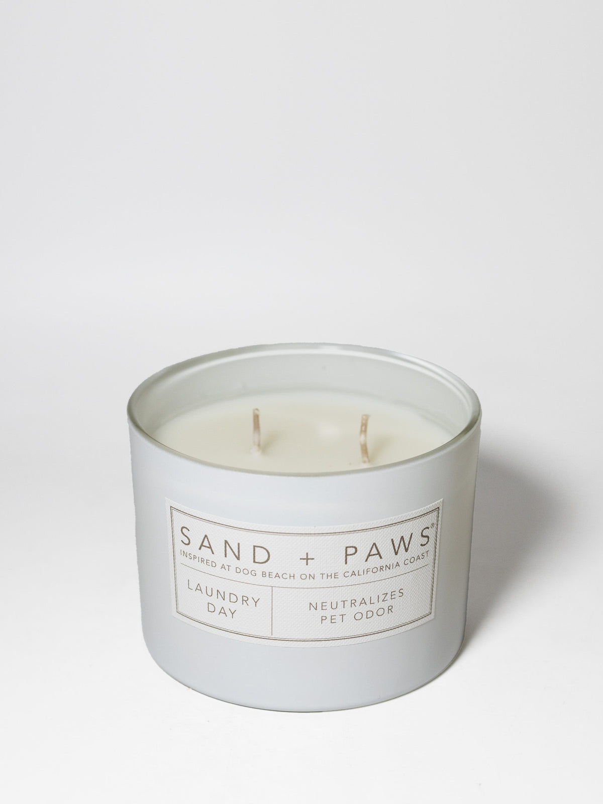 Sand + Paws Laundry Day 12 oz fresh scented candle