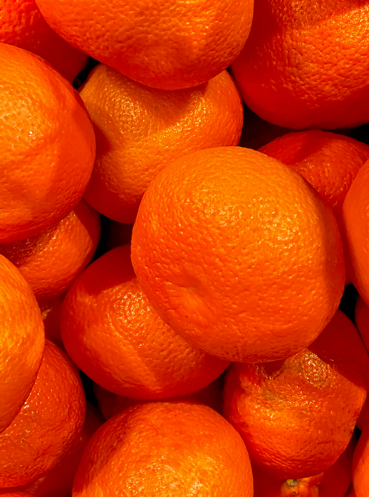 Mango & Sweet Tangerine 10 oz refreshing scented candle
