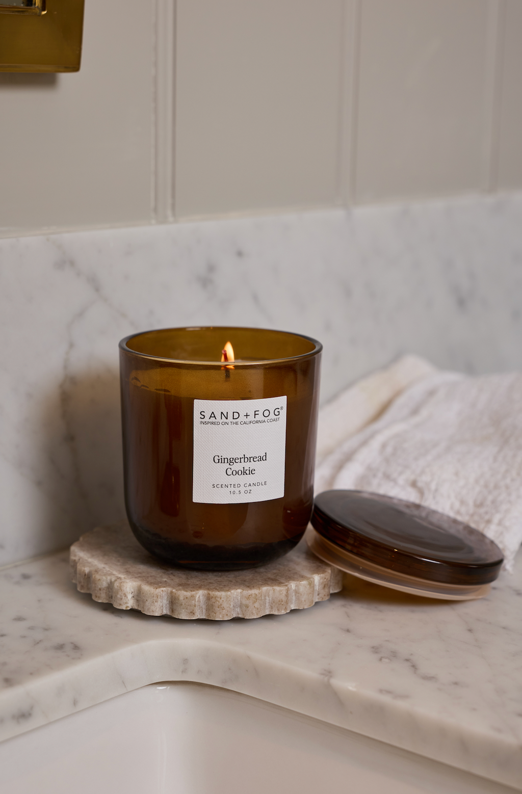 Gingerbread Cookie 10.5 oz warm scented candle