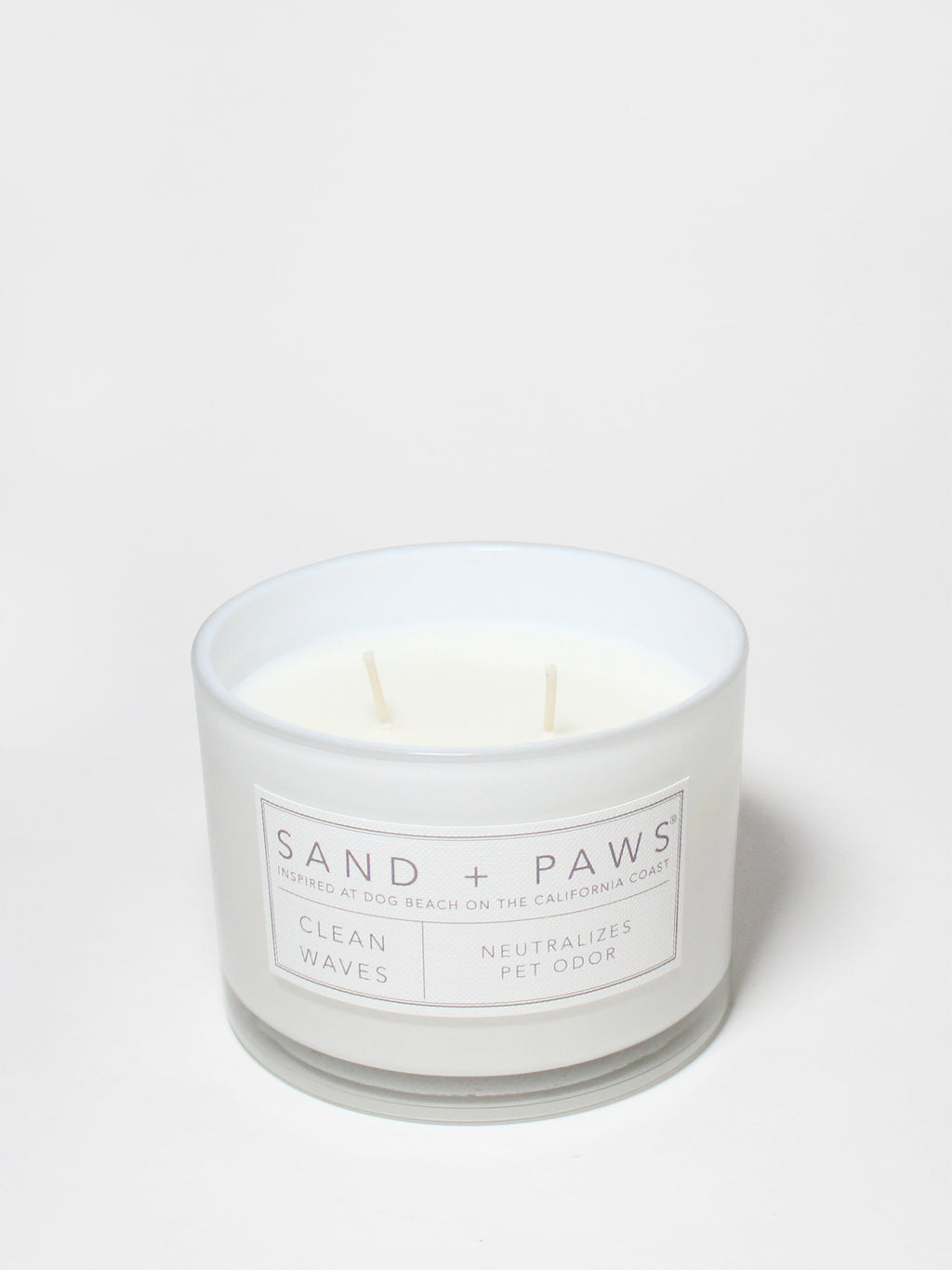 Sand + Paws Clean Waves 12 oz refreshing scented candle