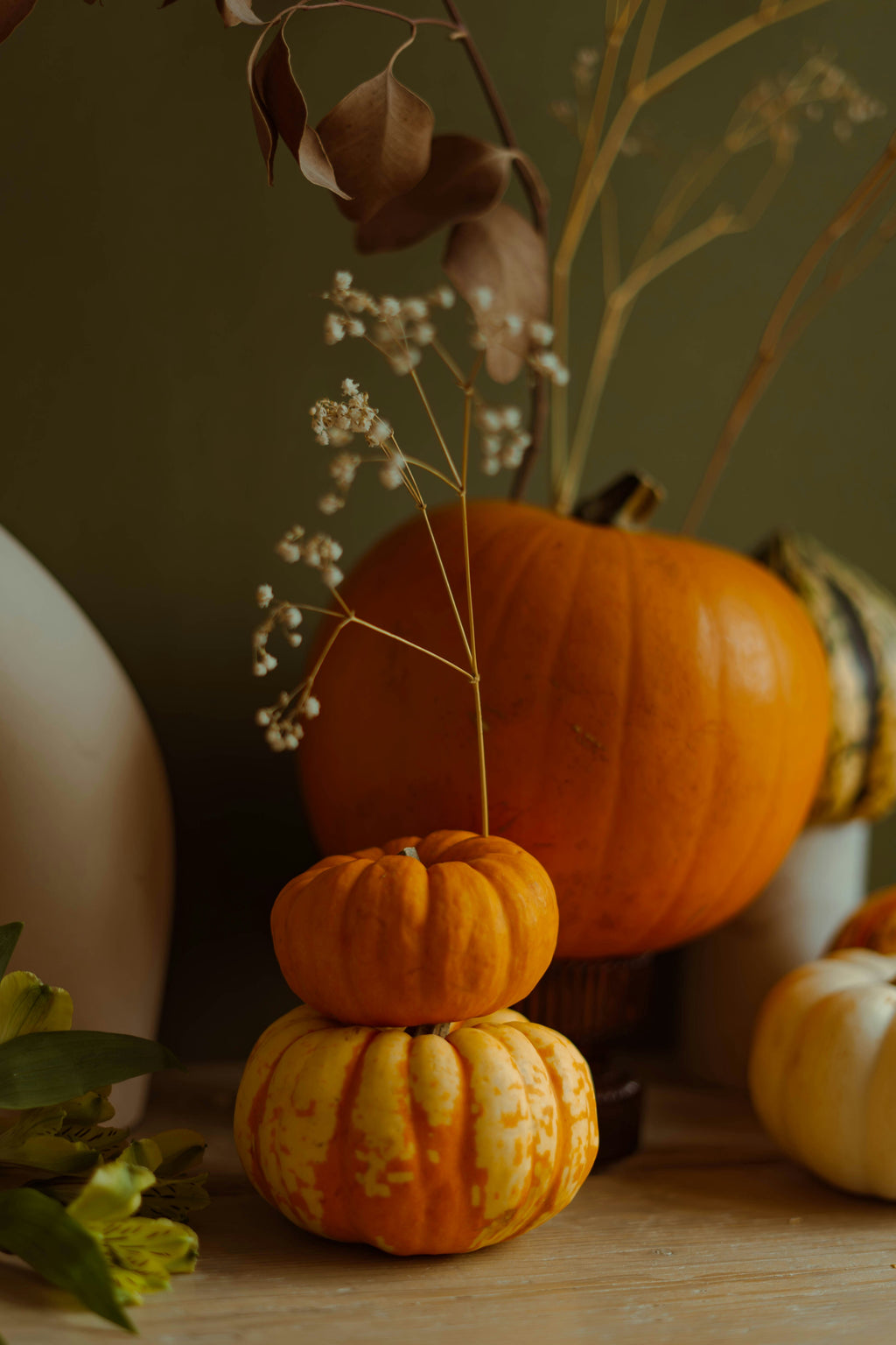 Pumpkin Coconut 21 oz cozy scented candle